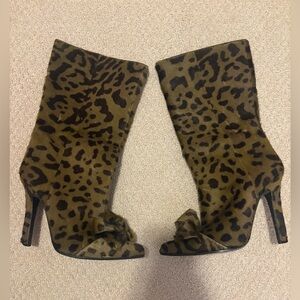 Roberto Cavalli Leopard Calf Hair Peep Toe Boots Size 37 Made in Italy